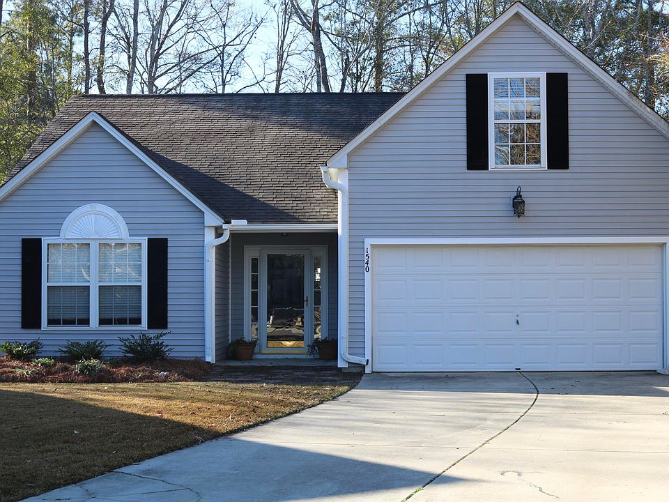 2nd image of 1540 Arden Court