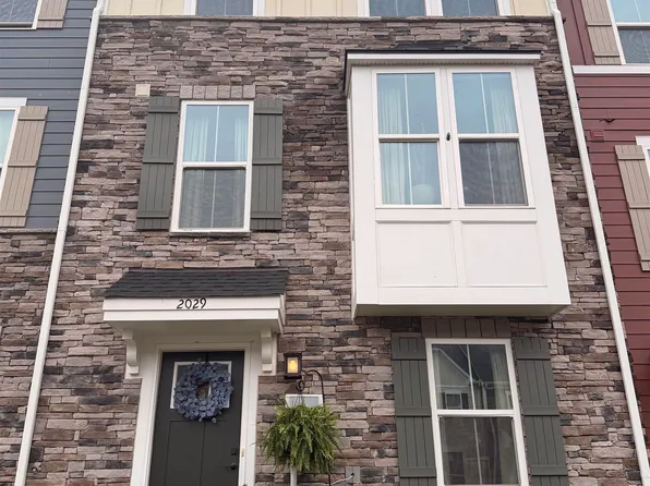 2029 Landon Ln, Charlottesville, VA 22911