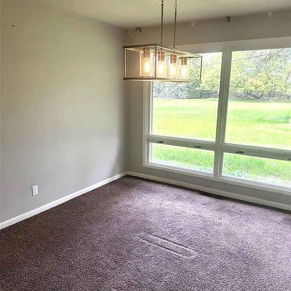 Dining Room - lots of natural light