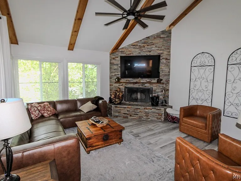 43063 Goldmine Woods Ln — Photo 15