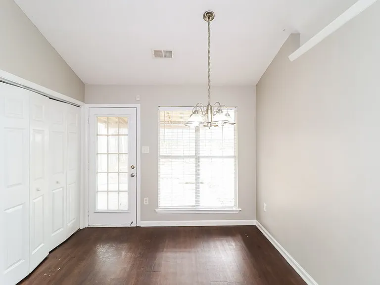 1741 Madison Ave — Photo 6