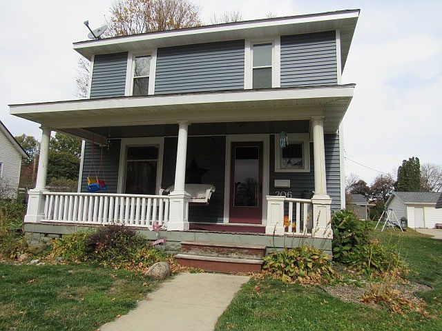 1st image of 206 W Washington St