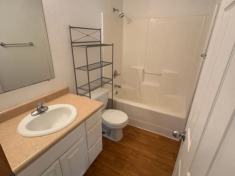 3852 Jay Ln — Photo 6