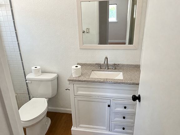 5th image of 1516 Regent St APT 4