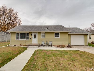 908 Walnut St, Jerseyville, IL, 62052