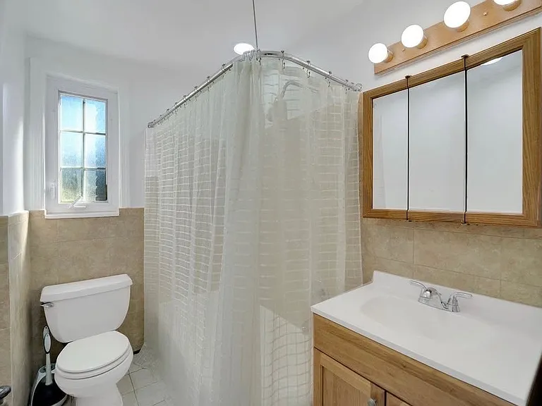 63 W Hudson Ave #B7 — Photo 7