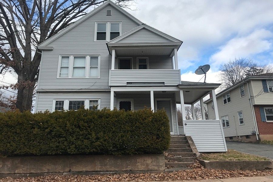219221 School St, Manchester, CT 06040 Zillow