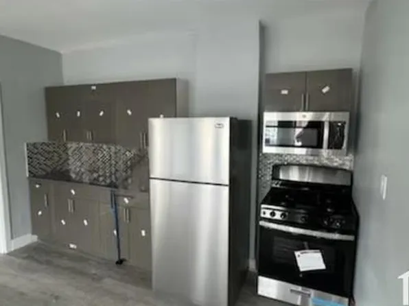 657 Maple St APT 3, Bridgeport, CT 06608