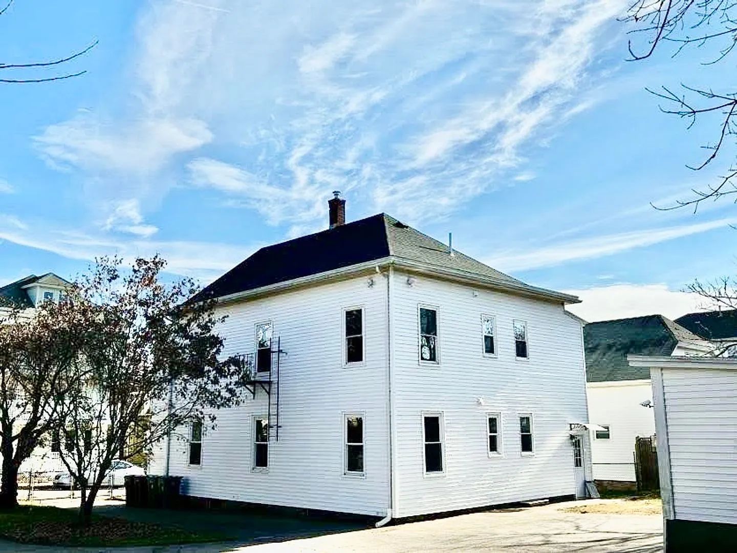 34 Rutland Street — Photo 2