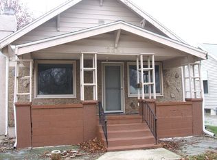 2541 E William St, Decatur, IL 62521