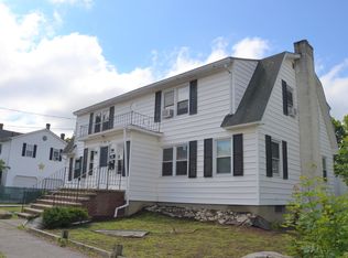 689 Hanover St #3, Manchester, NH 03104