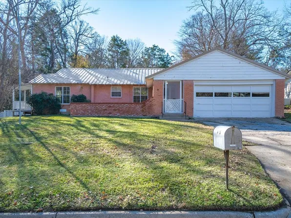 175 E Elm St, Canton, TX 75103