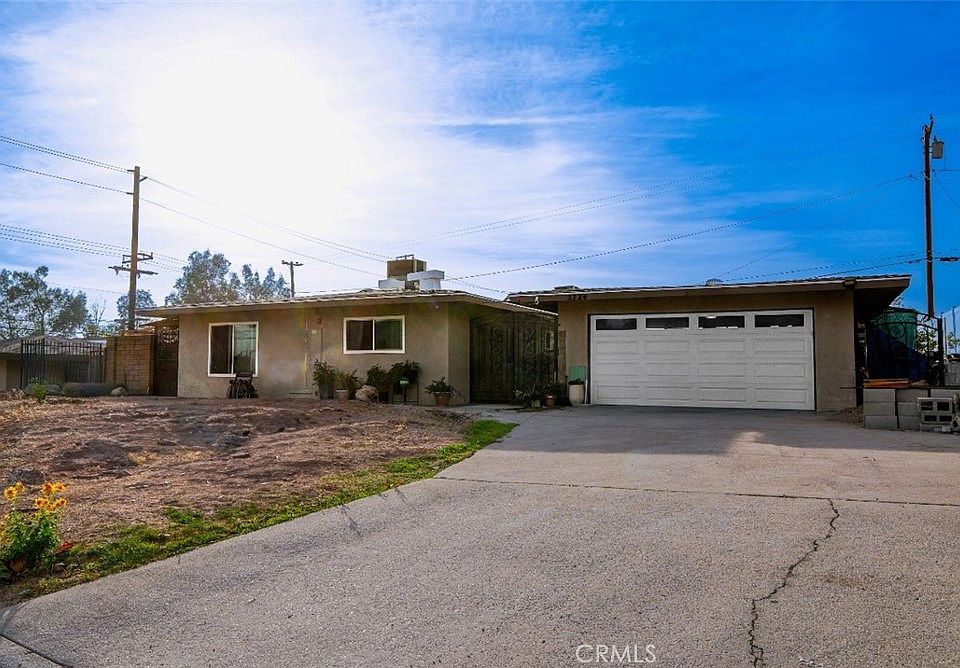 1st image of 5724 Palomar Ave