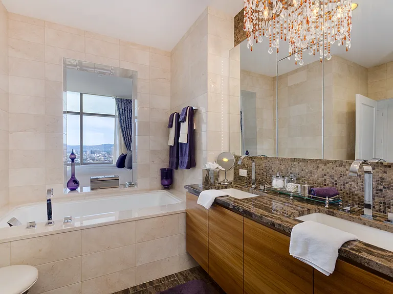 900 W Olympic Blvd #32B — Photo 12