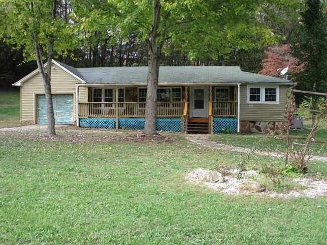 1st image of 472 Lavender St