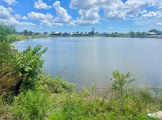 1516 NE 13th St, Cape Coral, FL 33909