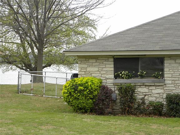 3rd image of 4206 Chaparral Ct
