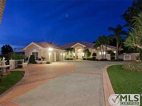 3rd image of 19083 SE Jupiter River Dr