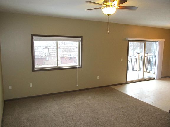 2nd image of 4013 S 27th St #F16