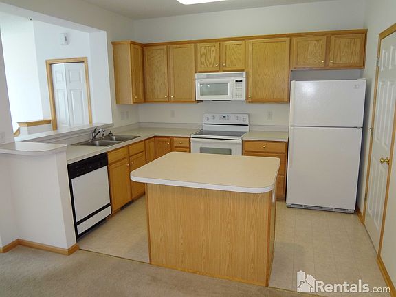 2nd image of 13948 52nd Ave N