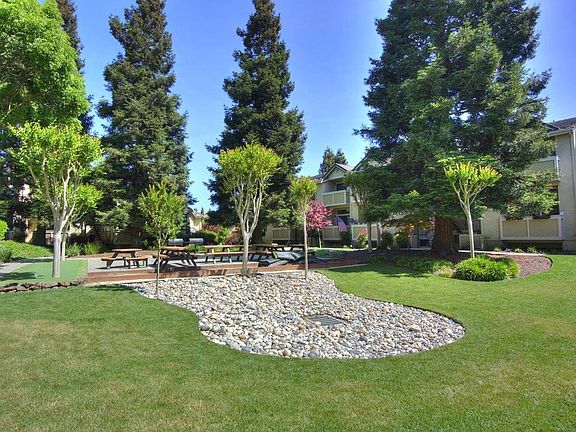 Table and greens right outside your front door.