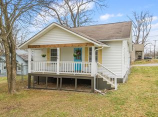 3106 Whittle Springs Rd, Knoxville, TN 37917