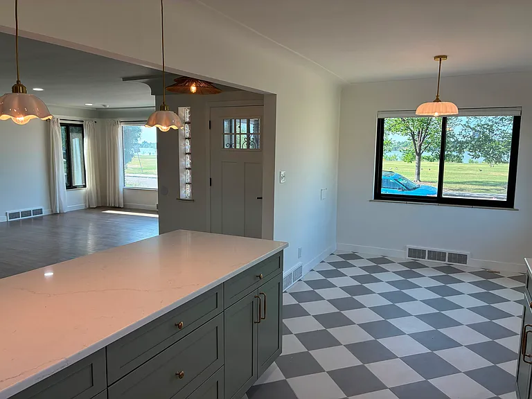 Kitchen, eating area, living room