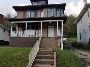 8 Maple St, Bridgeport, OH 43912