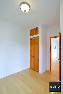 Rented by Bond New York | media 16