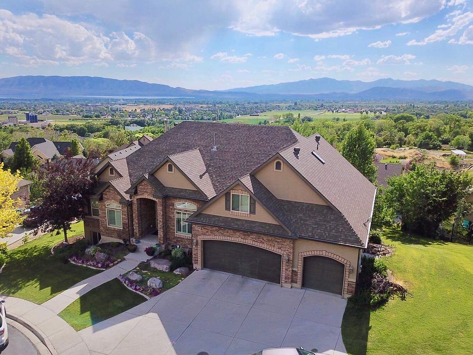1st image of 9549 N Avanyu Dr