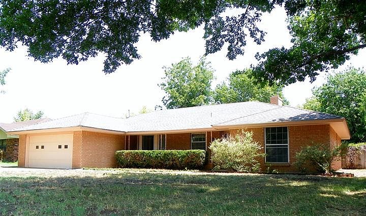 1st image of 610 Belmont Dr