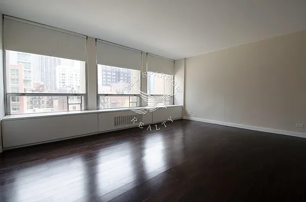 Rented by Red Sparrow Realty Group | media 36