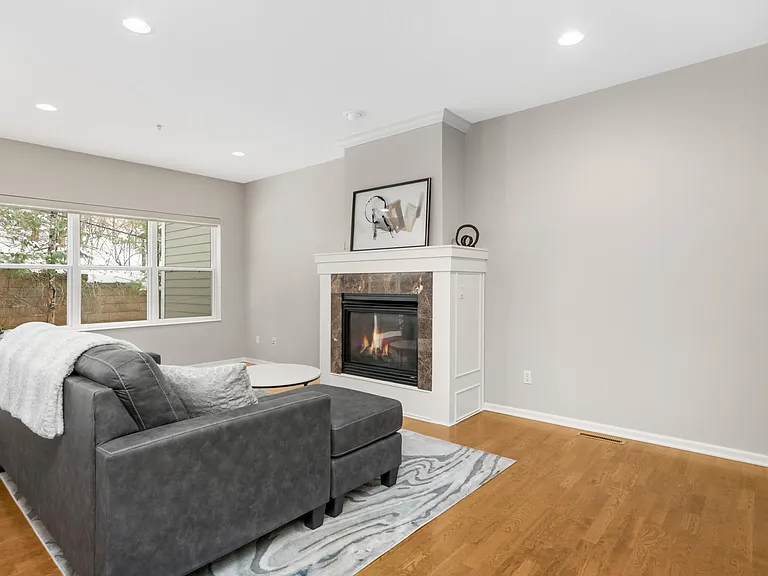 17710 Valley Cove Ct — Photo 5