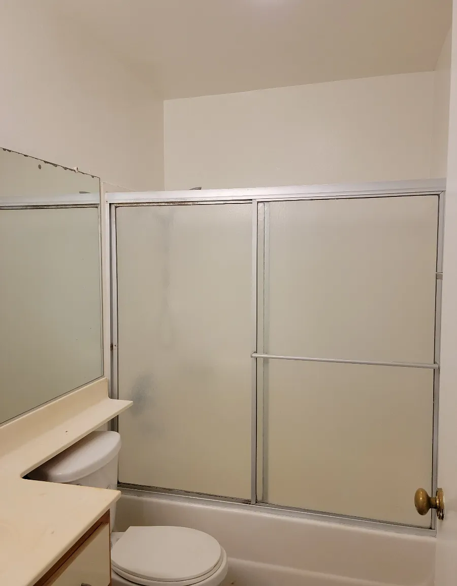2 bed, 1000 sqft, $2,450 — Photo 1