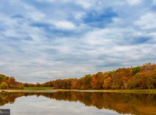 9063 Giltinan Ct, Springfield, VA 22153