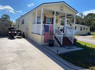 1294 Gator Ln, Eustis, FL 32726