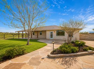 361 Private Road 4619, Castroville, TX 78009