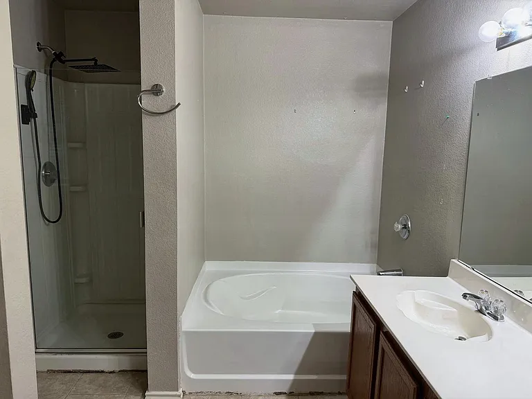 12671 Drexel St — Photo 12