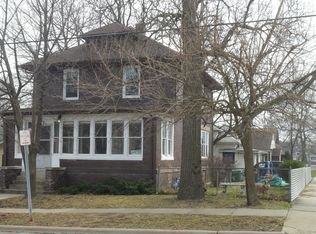 610 W Marion St, Joliet, IL 60436