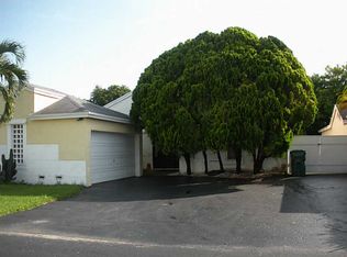 9335 SW 143rd Pl, Miami, FL 33186