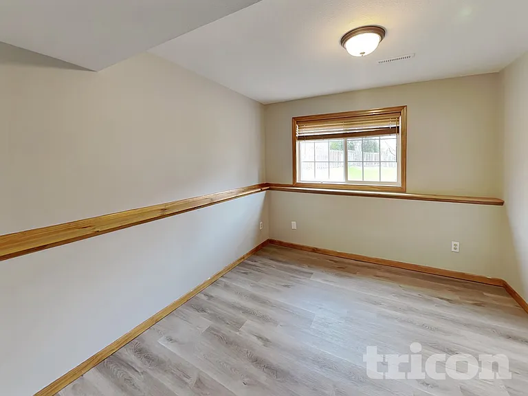 5535 Highland Trl — Photo 12
