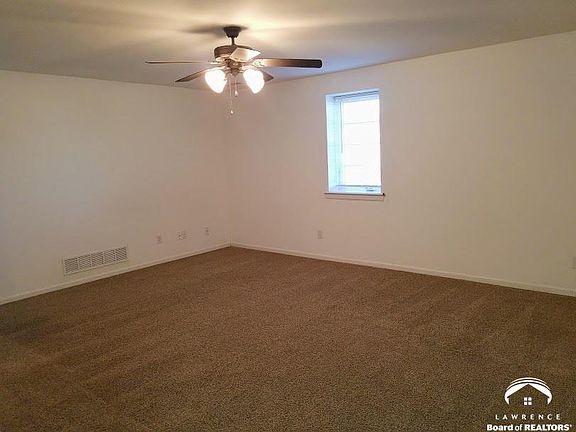 5th image of 2065 Country View Ct