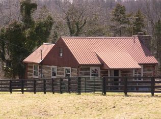 3455 Oregon Rd, Versailles, KY 40383