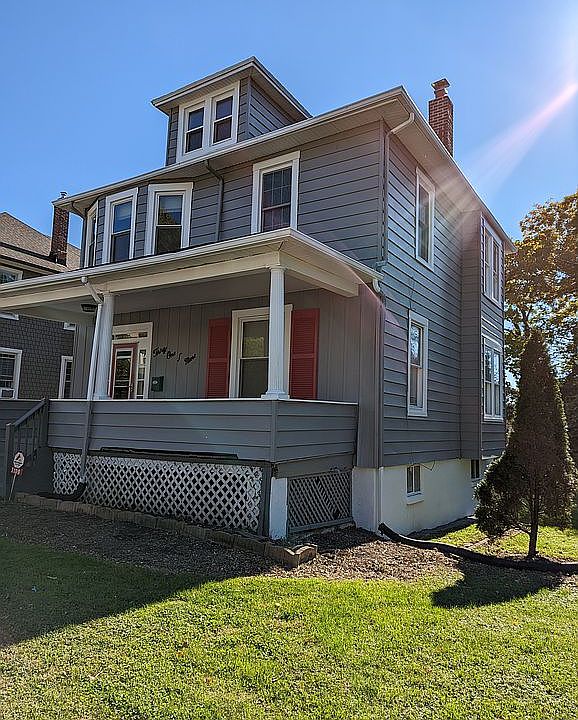 2nd image of 3109 Rueckert Ave