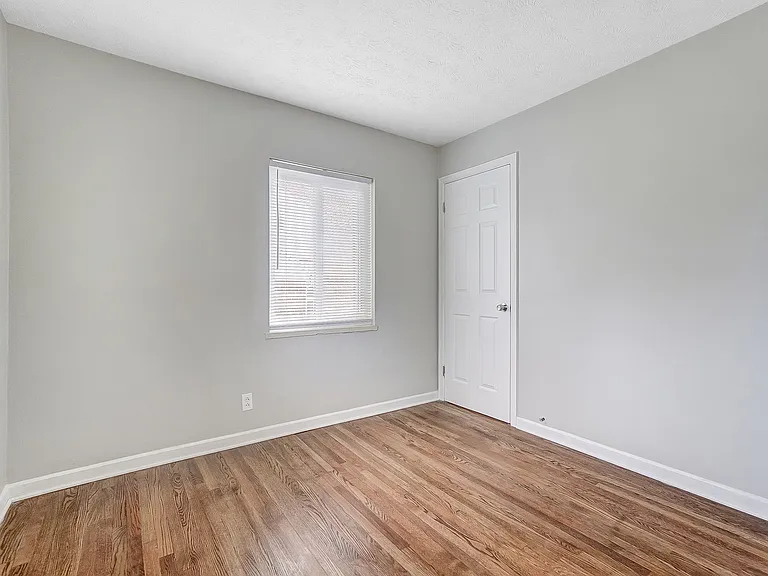 4016 Maricarr Dr — Photo 30