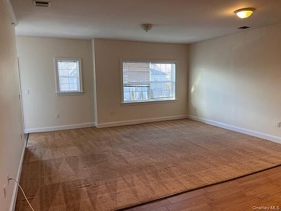 2nd image of 10 Vince Rd