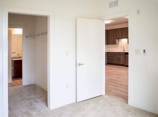 615 E Rio Rd UNIT 101, Charlottesville, VA 22901