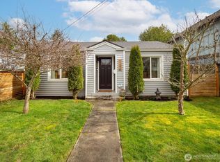 9246 15th Ave SW, Seattle, WA 98106