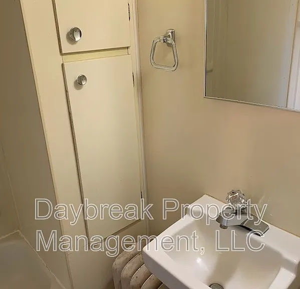 1121 2nd Ave S #1 — Photo 10