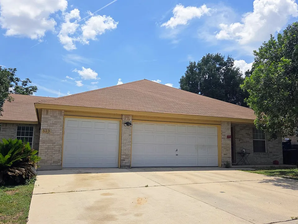 523 Clearfield Dr